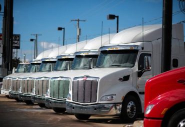 What Top Dealers Can Tell Us About Trucking Trends